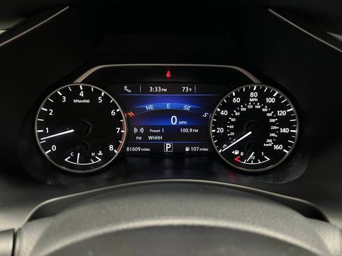 Used 2018 Nissan Murano SV w/ Premium Package AWD/4WD image 23