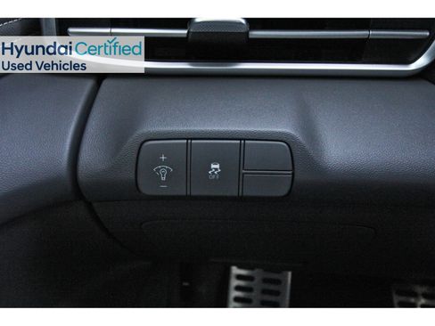 Certified 2025 Hyundai Elantra Sport FWD image 21