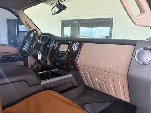 Used 2011 Ford F250 Lariat w/ Lariat Ultimate Pkg AWD/4WD image 21