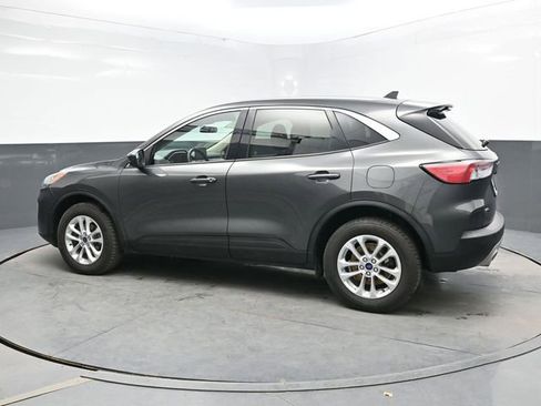 Used 2020 Ford Escape SE AWD/4WD image 4