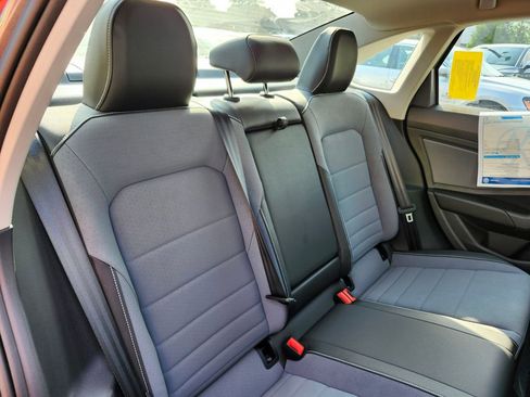 New 2025 Volkswagen Jetta SE image 20