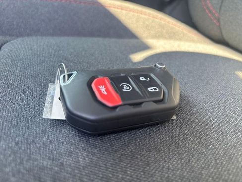New 2025 Jeep Wrangler Rubicon w/ Convenience Group image 30