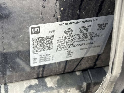 Used 2022 Chevrolet Suburban Z71 AWD/4WD image 12