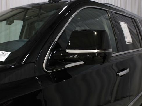 Used 2020 Cadillac Escalade ESV Luxury RWD image 36