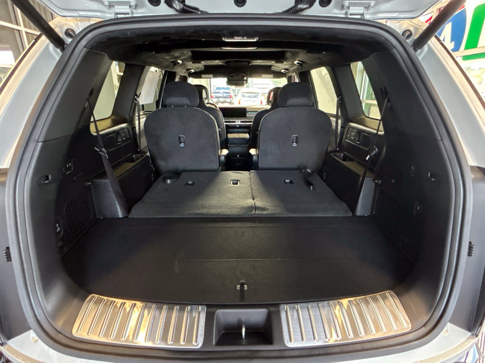 New 2027 Kia Telluride SX Prestige AWD/4WD image 12