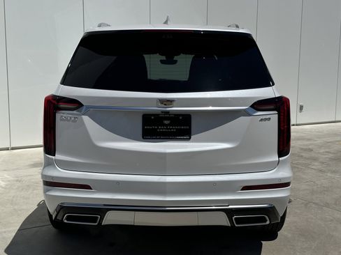 New 2025 Cadillac XT6 Premium Luxury w/ Platinum Package image 8