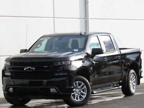 Used 2020 Chevrolet Silverado 1500 RST image 1