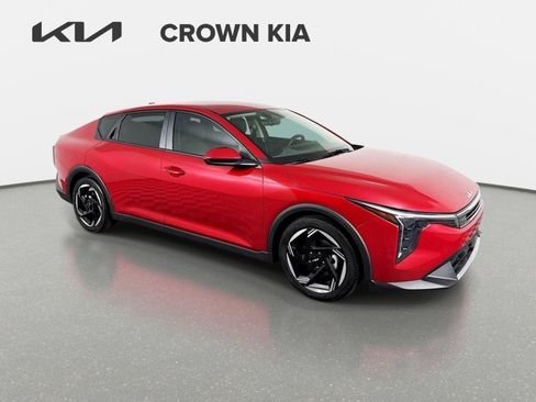 Certified 2025 Kia K4 EX FWD image 3