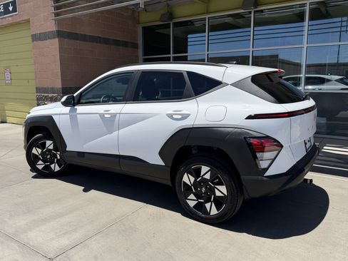 Used 2025 Hyundai Kona SEL AWD/4WD image 5