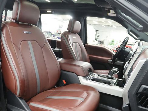 Used 2019 Ford F150 Platinum w/ Technology Package image 15