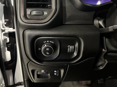 Used 2024 RAM 1500 Sport AWD/4WD image 36