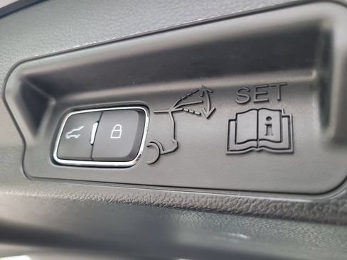 Used 2023 Ford Explorer ST w/ Equipment Group 401A AWD/4WD image 11