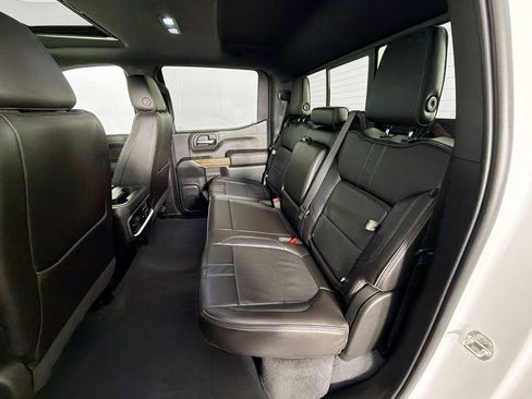 Used 2019 Chevrolet Silverado 1500 High Country w/ Technology Package image 26