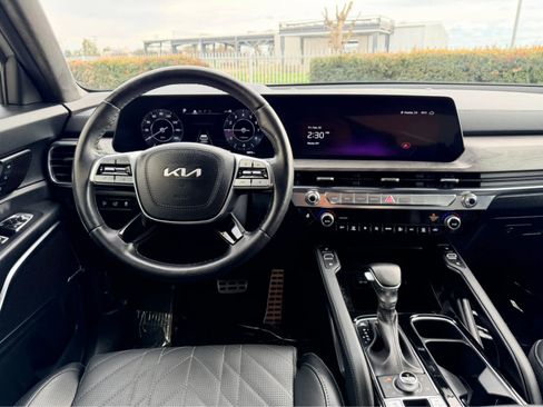 Used 2024 Kia Telluride SX Prestige X-Line image 17