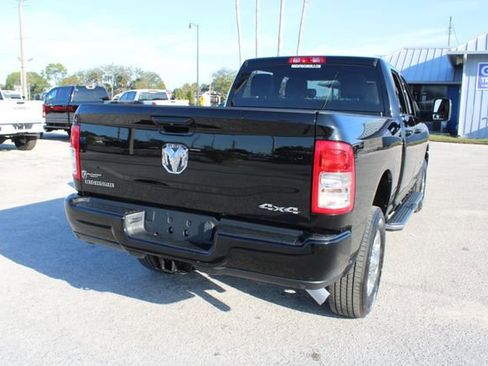 Used 2024 RAM 2500 Big Horn w/ Sport Appearance Package image 11