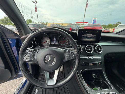 Used 2019 Mercedes-Benz GLC 43 AMG 4MATIC image 18
