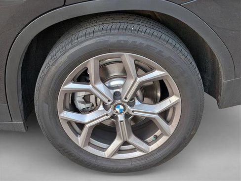 Used 2024 BMW X3 xDrive30i w/ Convenience Package image 19