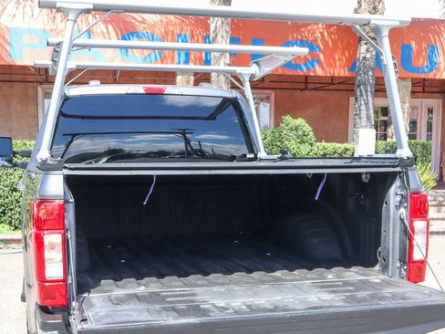 Used 2021 Ford F250 XLT w/ XLT Premium Package AWD/4WD image 9