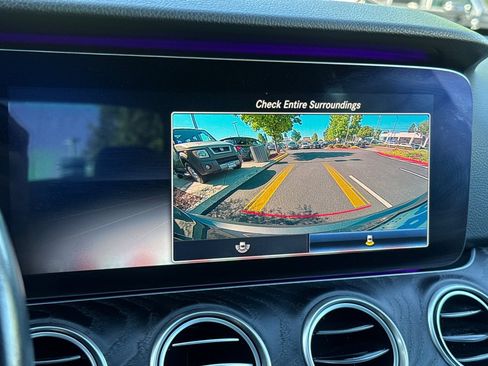 Used 2020 Mercedes-Benz E 350 Sedan image 26