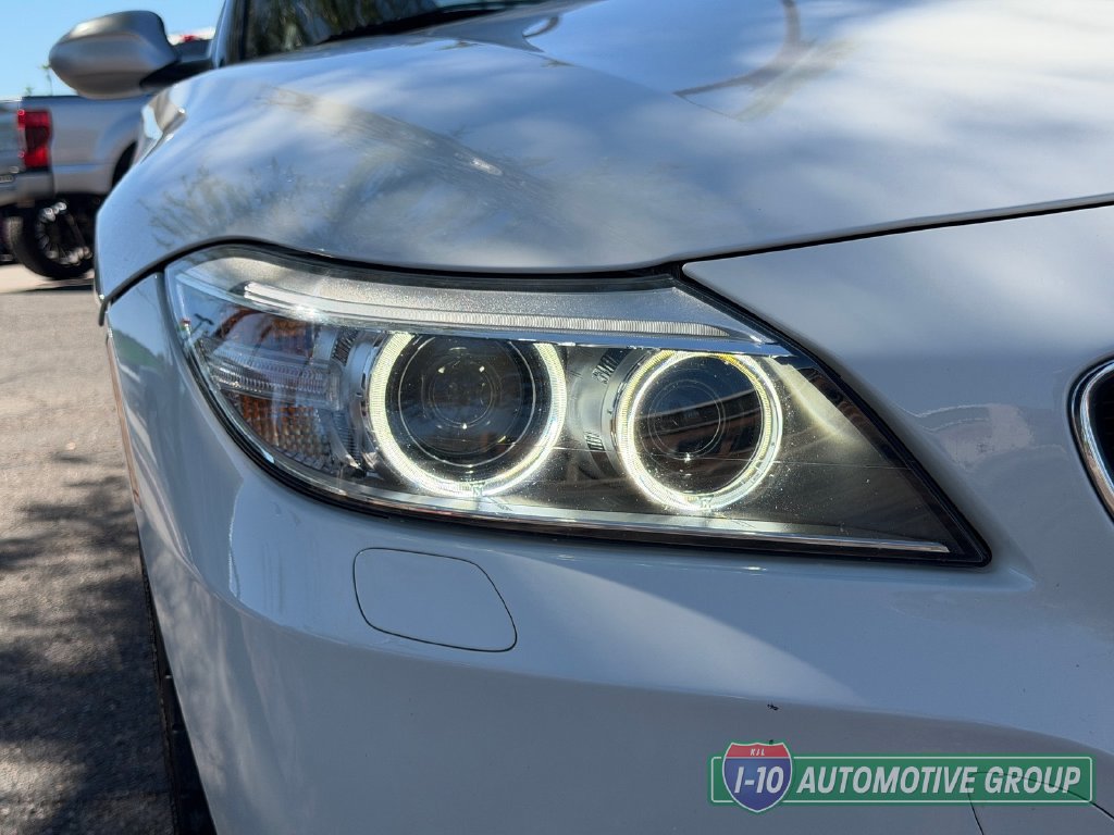 Used 2016 BMW Z4 sDrive35is RWD image 15