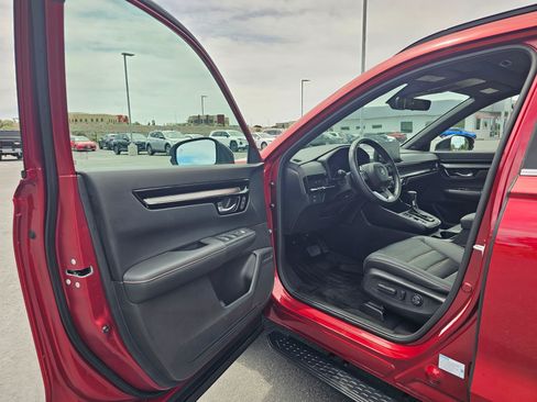 Used 2023 Honda CR-V Sport Touring image 18
