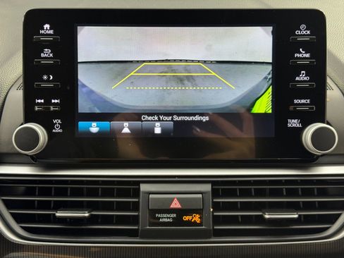 Used 2022 Honda Accord Sport image 25