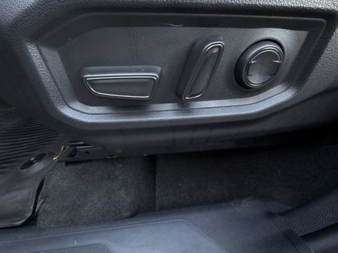 Used 2024 Toyota Tundra SR5 w/ SR5 Premium Package AWD/4WD image 24
