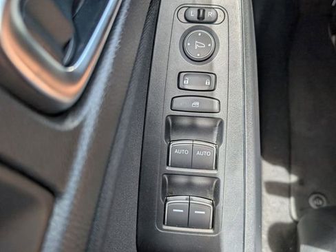 Used 2025 Honda Civic Sport image 31