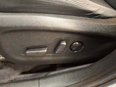 Used 2019 Kia Sorento LX w/ Option Group 020 image 16