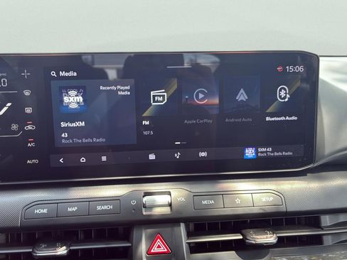 Used 2025 Kia K4 EX FWD image 35