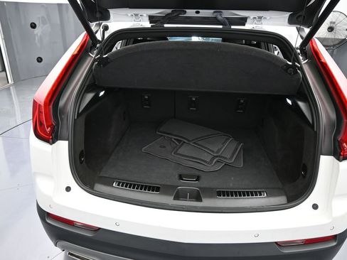 Used 2022 Cadillac XT4 Premium Luxury w/ Enhanced Visibility Package image 47