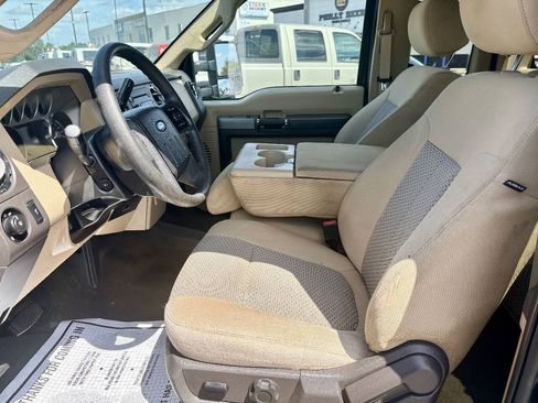 Used 2016 Ford F250 XLT w/ XLT Value Package AWD/4WD image 11