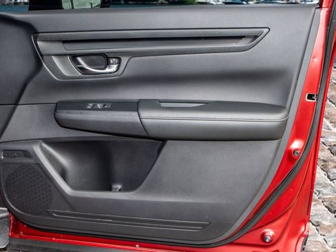 Certified 2024 Honda CR-V EX image 12