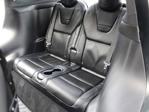 Used 2016 Tesla Model X 90D image 26