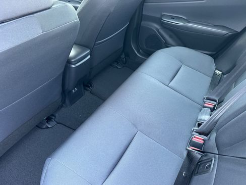 Used 2026 Toyota Prius LE FWD image 12