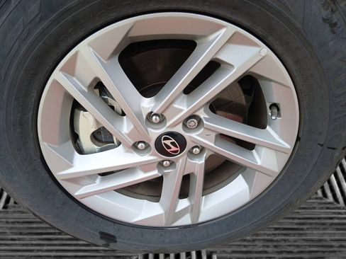 Used 2025 Hyundai Tucson SE FWD image 10