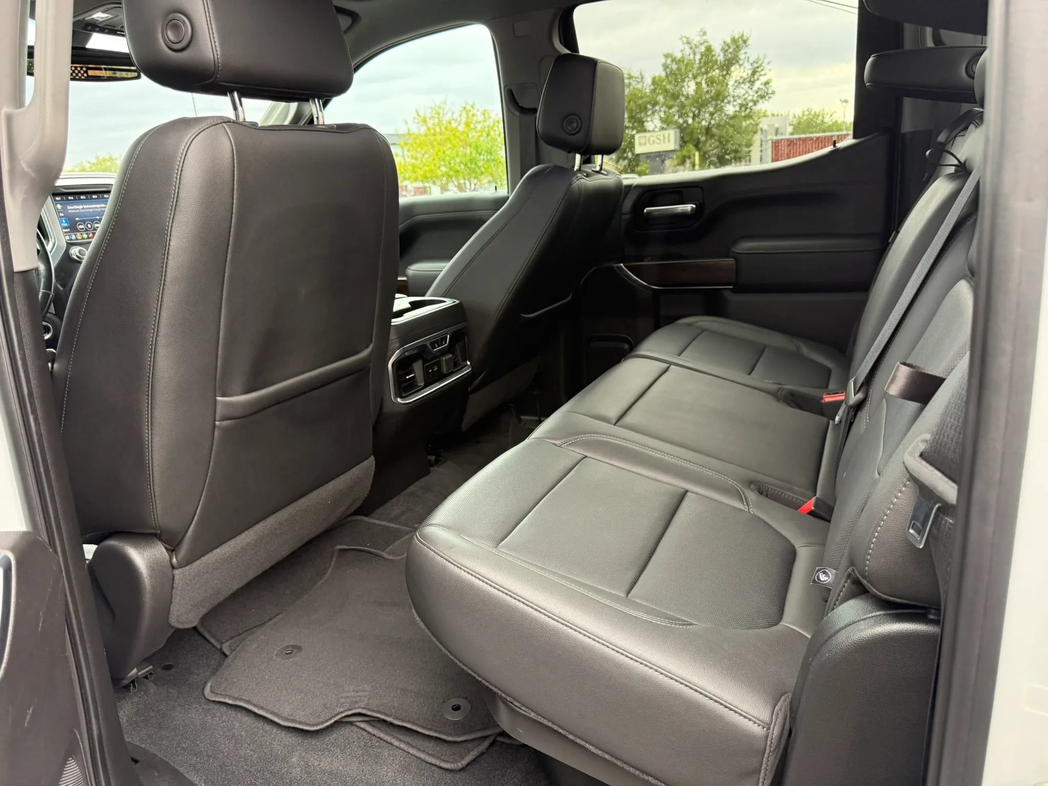 Used 2020 GMC Sierra 1500 SLT AWD/4WD image 10