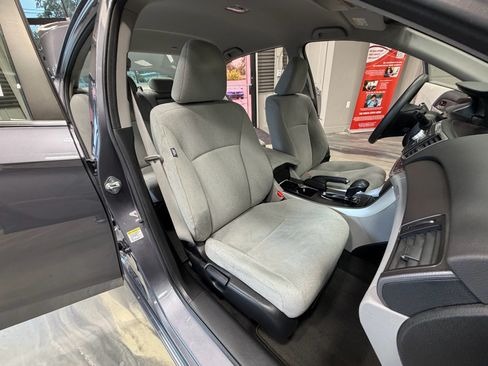 Used 2013 Honda Accord LX image 4