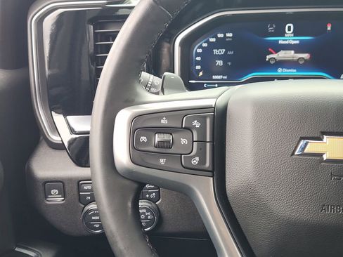 Used 2024 Chevrolet Silverado 1500 LTZ AWD/4WD image 25