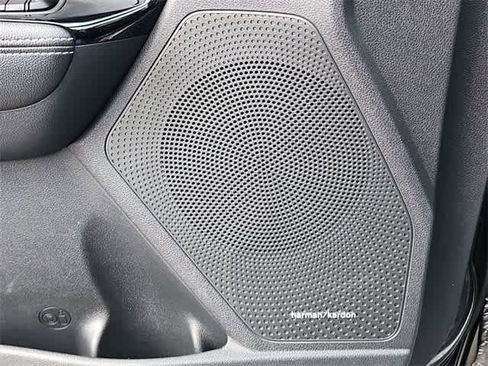 Used 2022 Kia Niro EX image 31