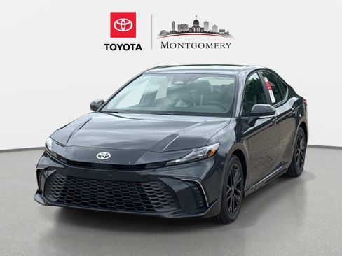New 2026 Toyota Camry SE FWD image 7