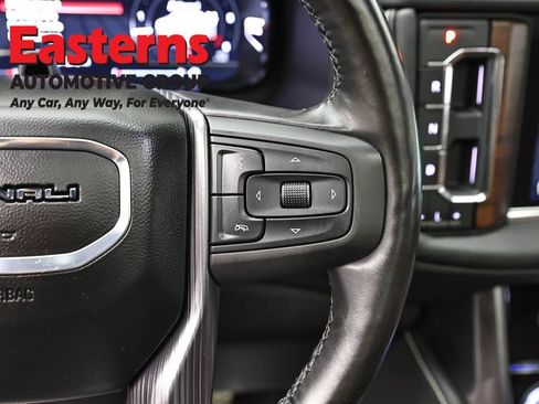 Used 2023 GMC Yukon XL Denali Ultimate w/ LPO, Floor Liner Package AWD/4WD image 16