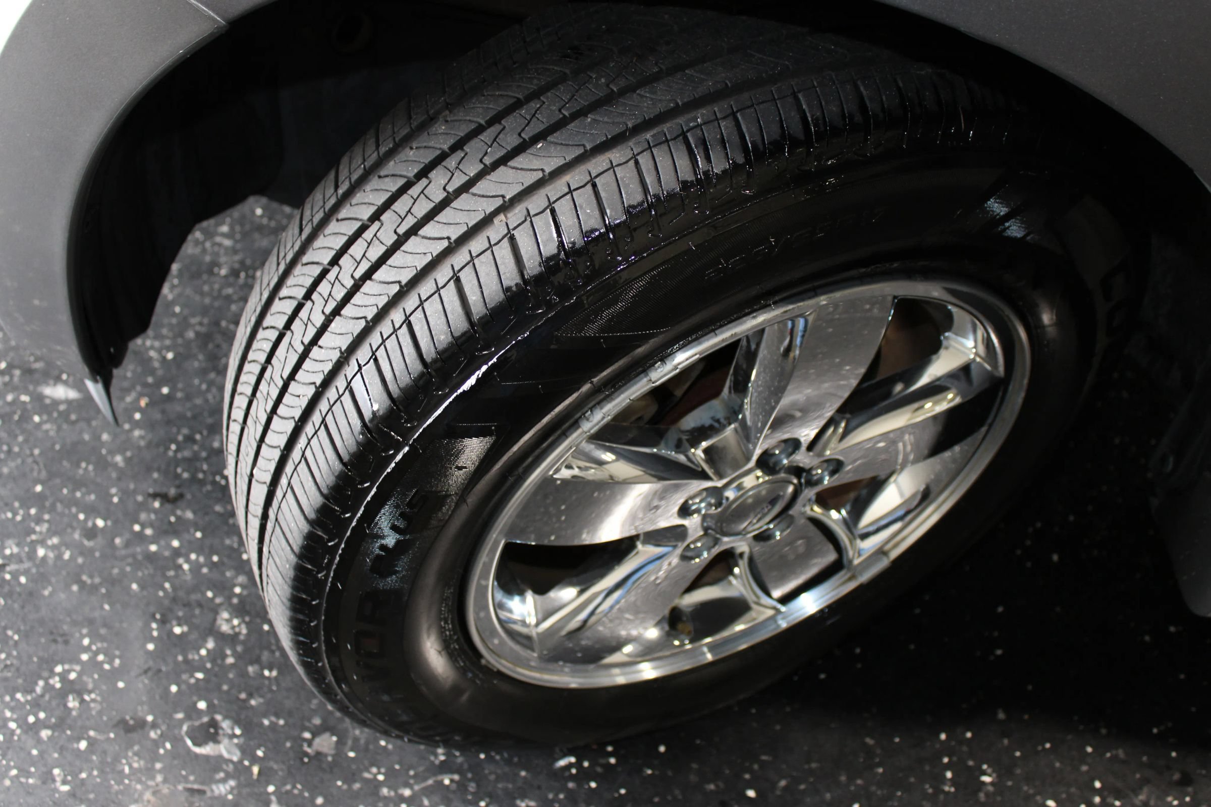 Used 2011 Ford Escape Limited FWD image 32