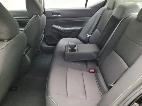 Used 2022 Nissan Altima 2.5 SV image 18