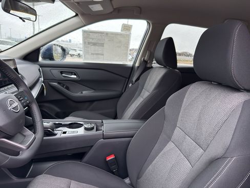 New 2026 Nissan Rogue SV AWD/4WD image 26