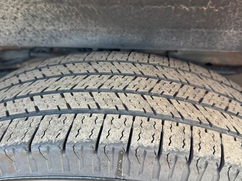 Used 2019 GMC Savana 2500 w/ Driver Convenience Package image 10