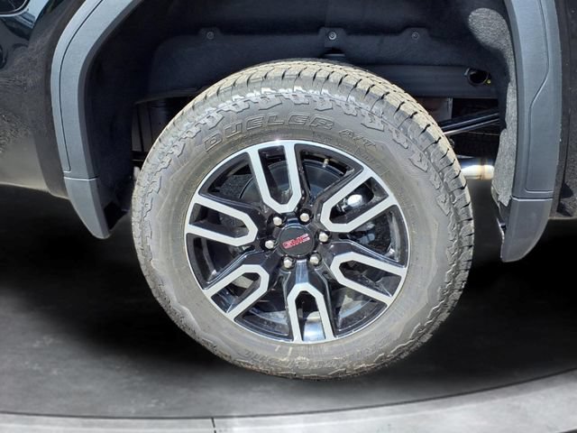 New 2026 GMC Sierra 1500 AT4 w/ Technology Package AWD/4WD image 18