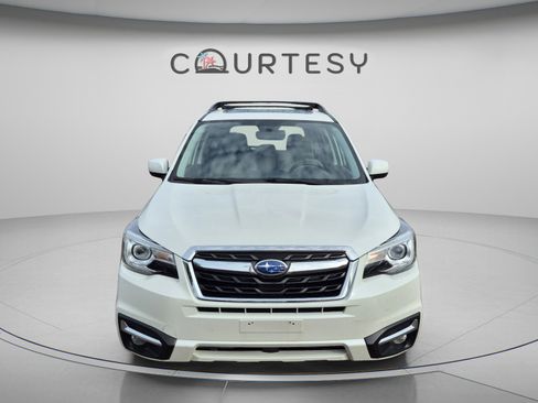 Used 2018 Subaru Forester 2.5i Limited AWD/4WD image 8
