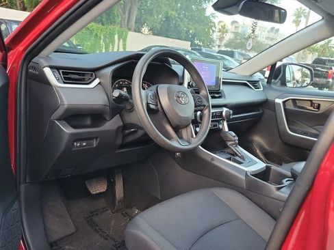 Used 2025 Toyota RAV4 LE FWD image 10