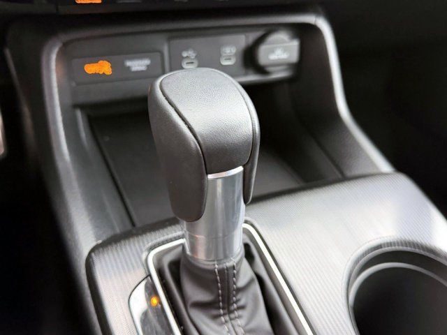 Used 2025 Honda Civic Sport image 29